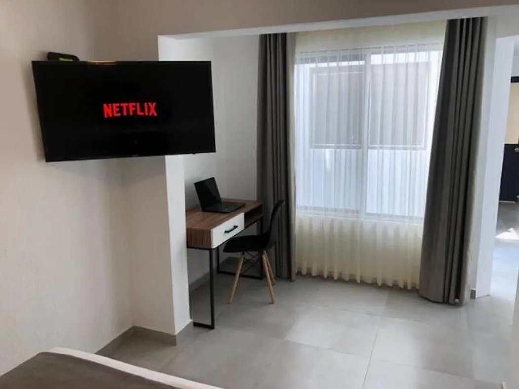 Urban Chapalita Aparthotel Guadalajara México