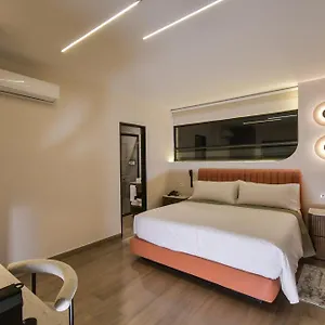 Expo Satelite 2750 & Hotel